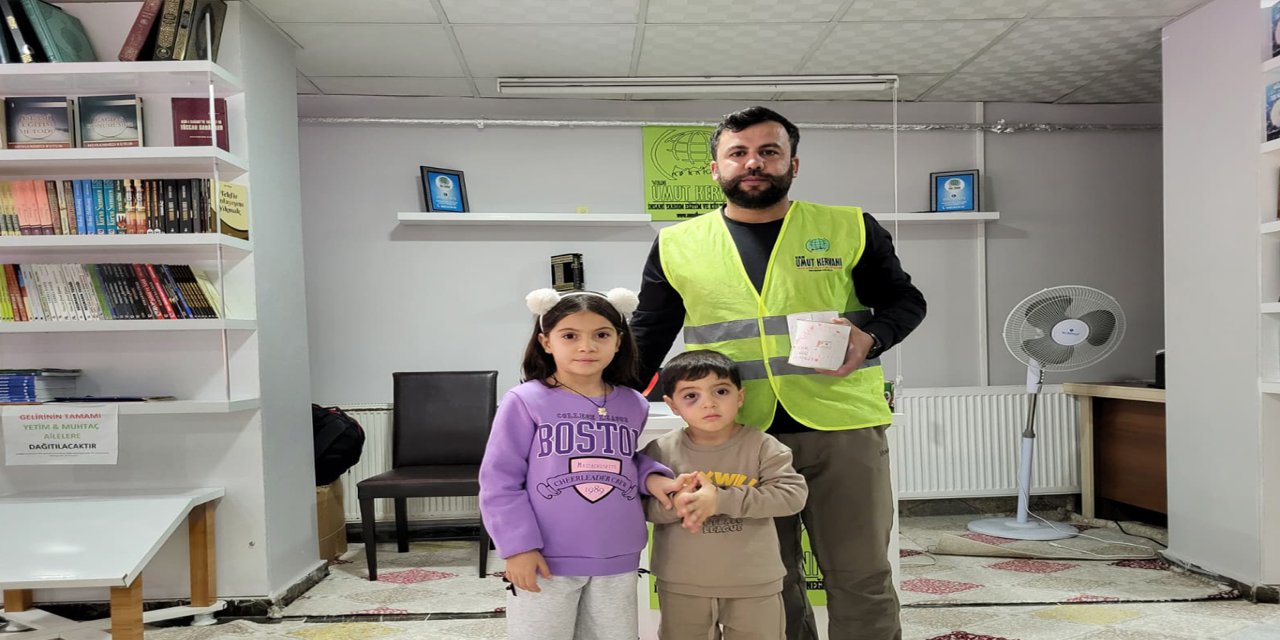 Vanlı çocuklar kumbaralarını Gazze'ye bağışladı