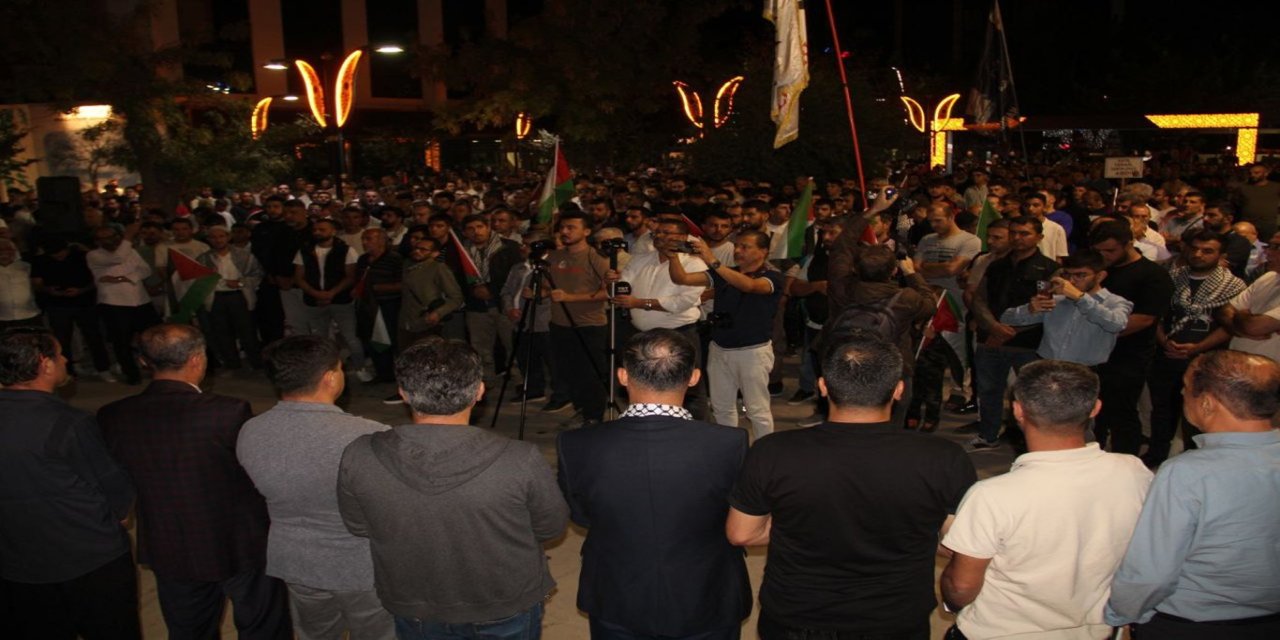 Batman halkı, işgalcilerin Sumud Filosu'na saldırısı için toplandı