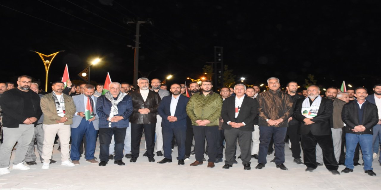 Küresel Sumud Filosu'na yapılan saldırıya Bitlis'ten tepki