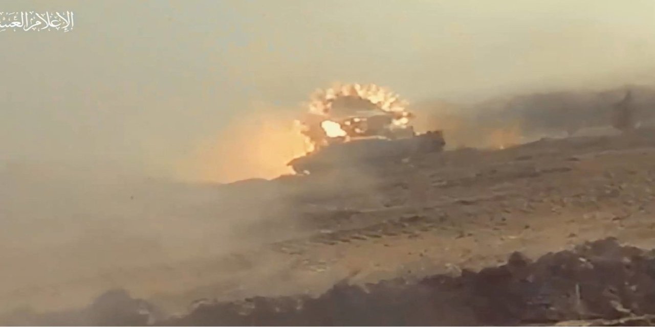 Kassam: Bir siyonist tankı imha ettik; ölü ve yaralı var!