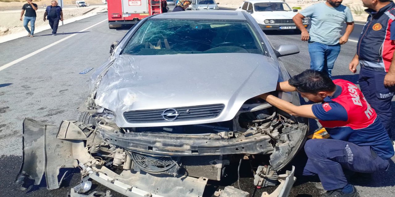 Adıyaman'da trafik kazası: 3 yaralı
