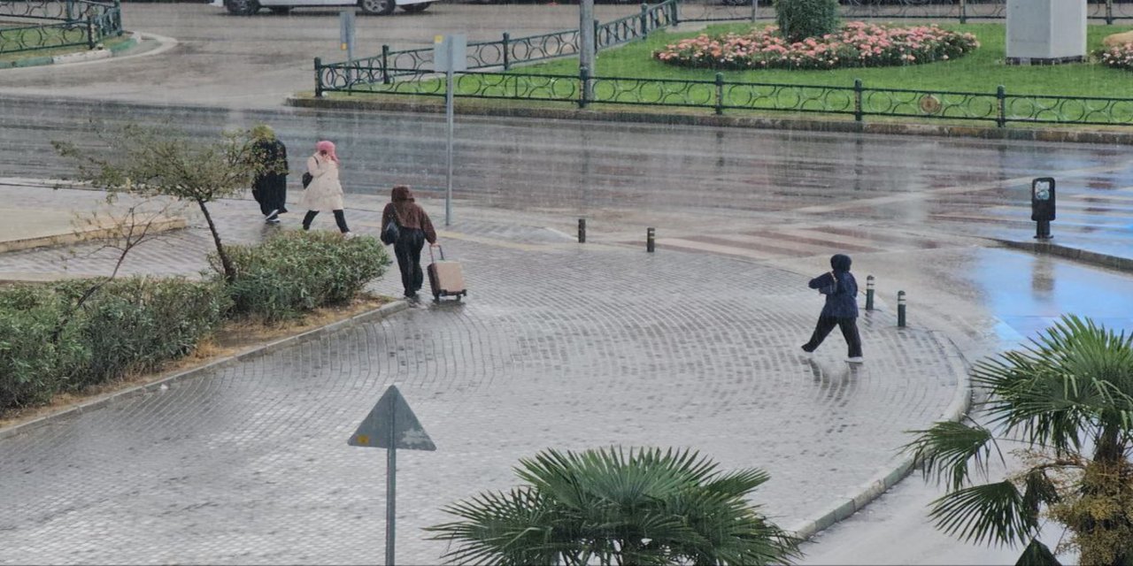Meteorolojiden Bursa için 'sarı' kodlu kuvvetli yağış uyarısı