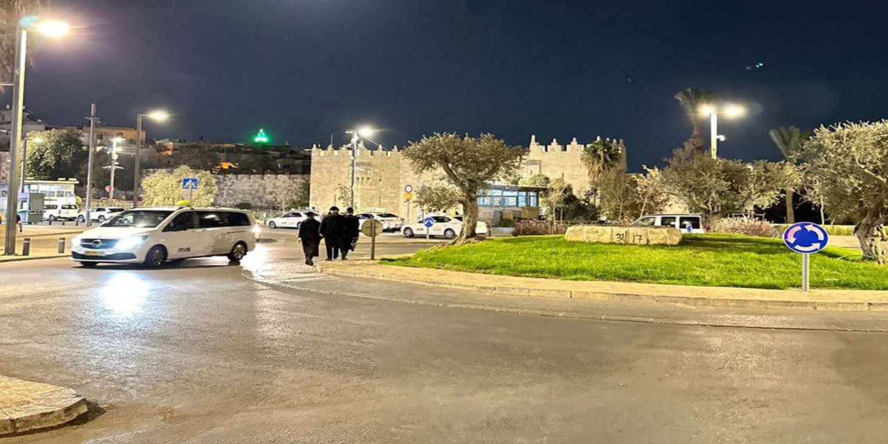 El-Halil'de sokağa çıkma yasağı ilan edildi, İbrahim Camii kapatıldı