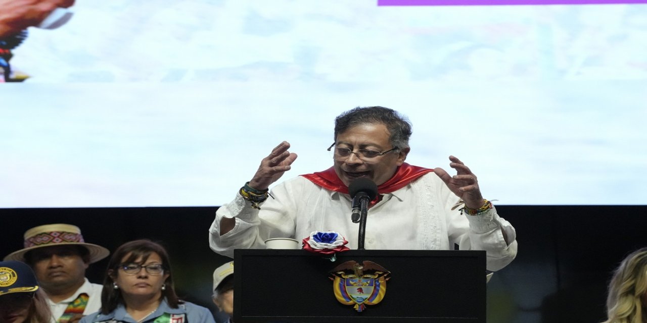 Kolombiya Devlet Başkanı, ABD'ye karşı bölgesel birlik çağrısında bulundu