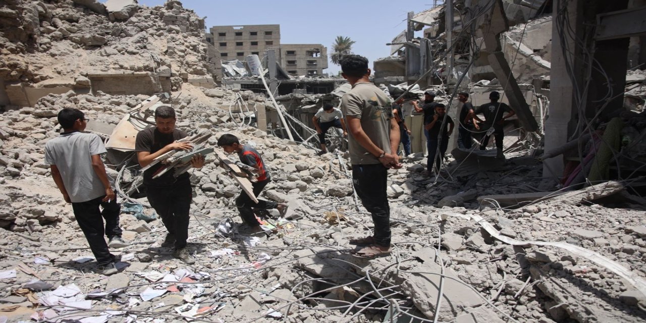 Saldırılar sürüyor: Gazze Şeridi'nde 11 şehidin cenazesine ulaşıldı, 9 bin 500 kişi halen kayıp