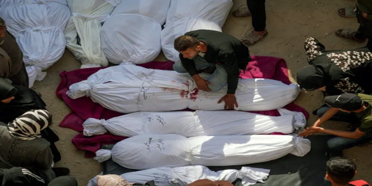 Siyonist işgalcilerin Gazze'ye saldırılarında 67 bin 806 kişi şehit edildi