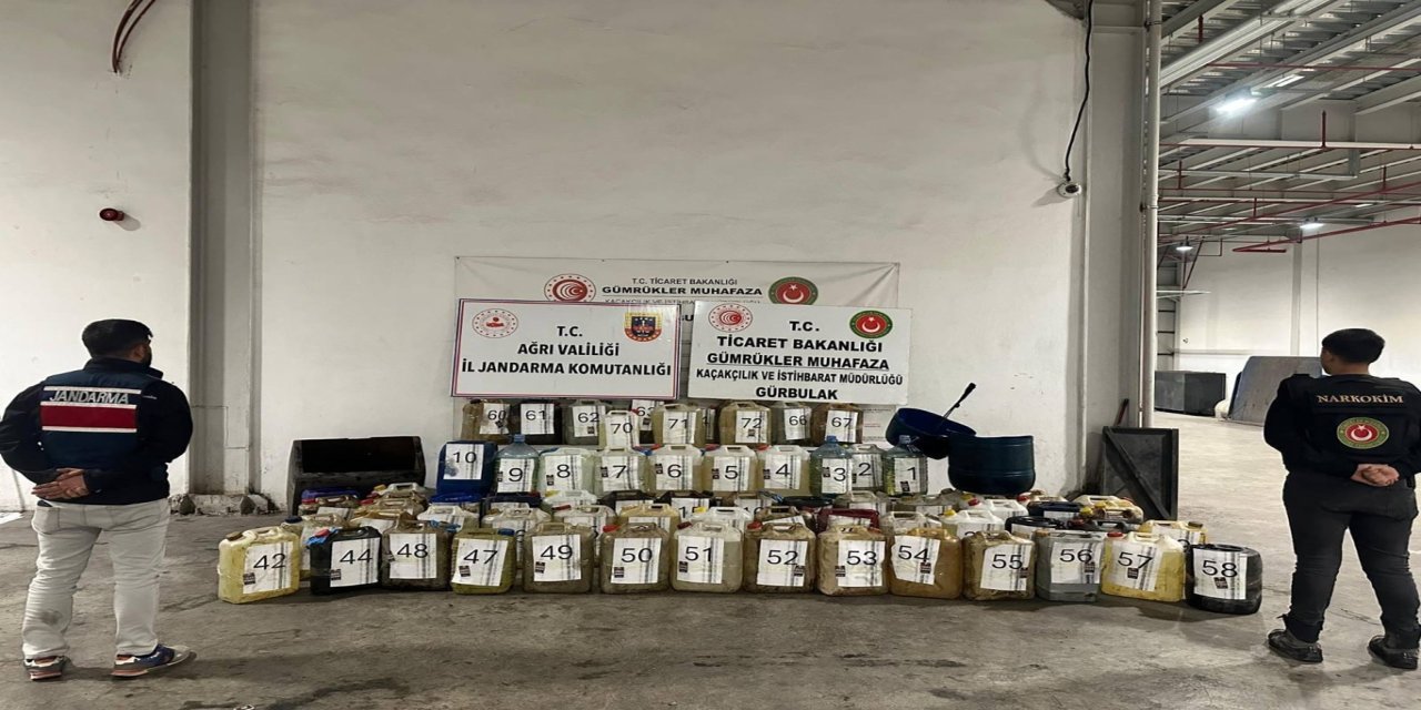 Ağrı'da yapılan operasyonda 1 ton sıvı metamfetamin ele geçirildi