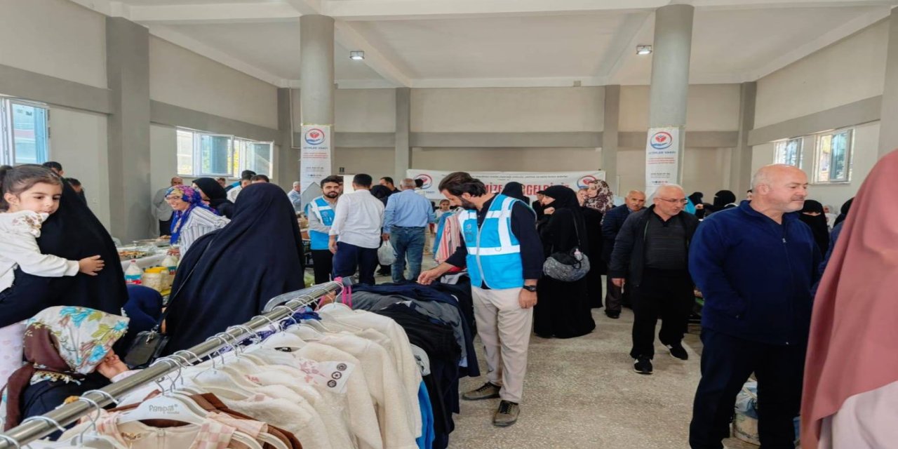 Batman'da yetim aileler yararına kermes düzenlendi