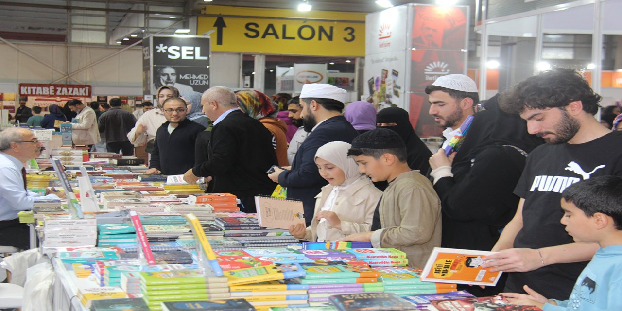 Diyarbakır'da 9'uncu Kitap Fuarı başladı