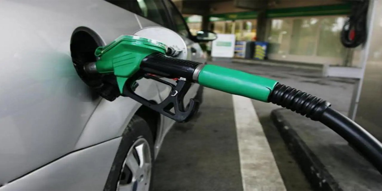 Motorine bu gece 98 kuruş indirim bekleniyor