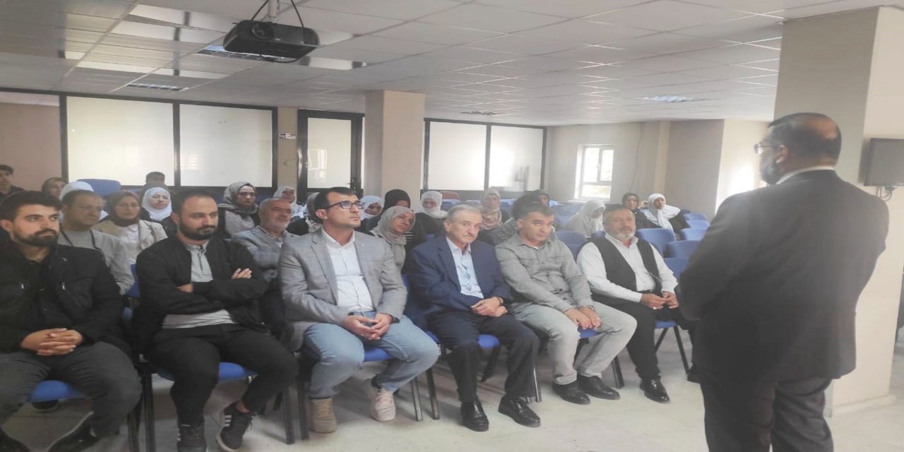 Batman Müftülüğü'nden umre semineri