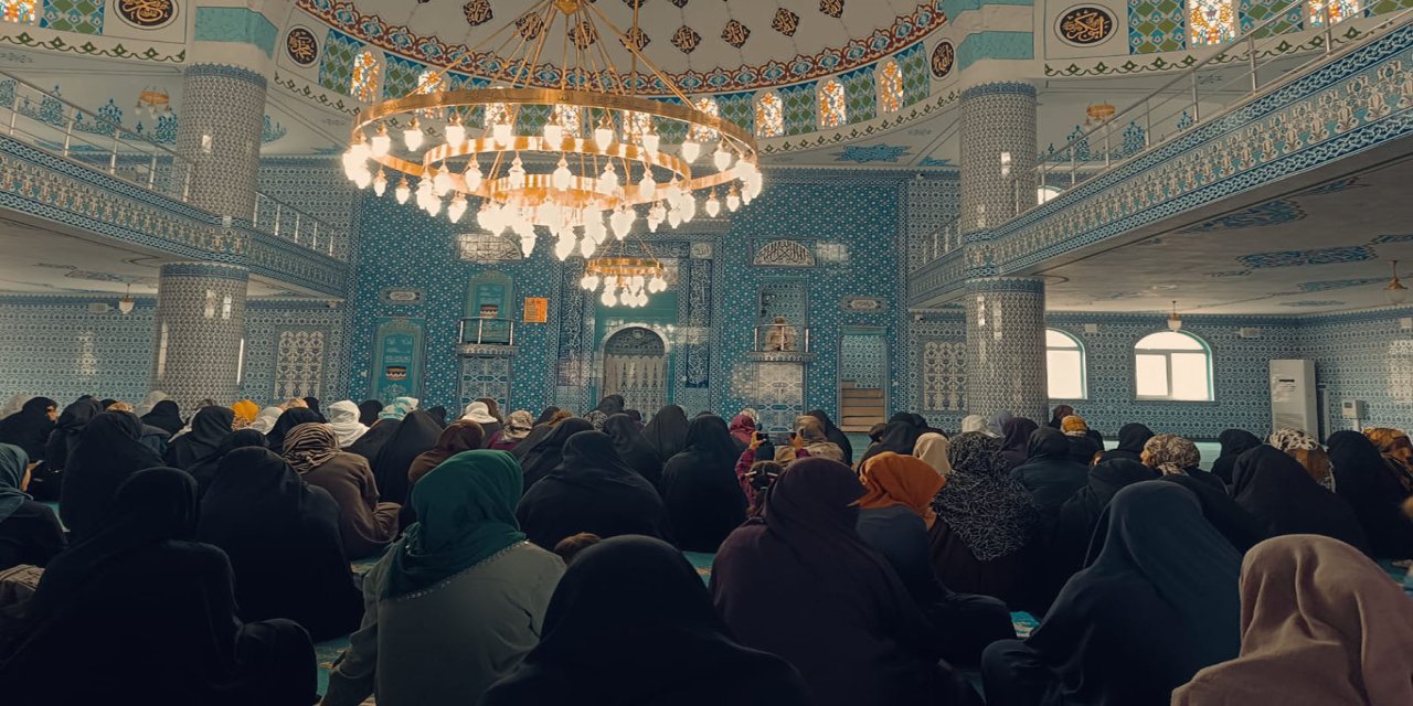 Batman'da "kadının kocası üzerindeki hakları" konulu seminer düzenlendi