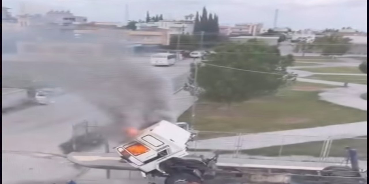 Adana'da park halindeki kamyon yandı