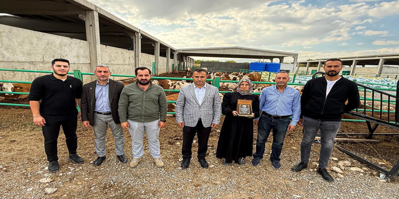 Malatyalı girişimci 48 büyükbaş hayvanla başladığı üretime kısa sürede 120'ye ulaştı