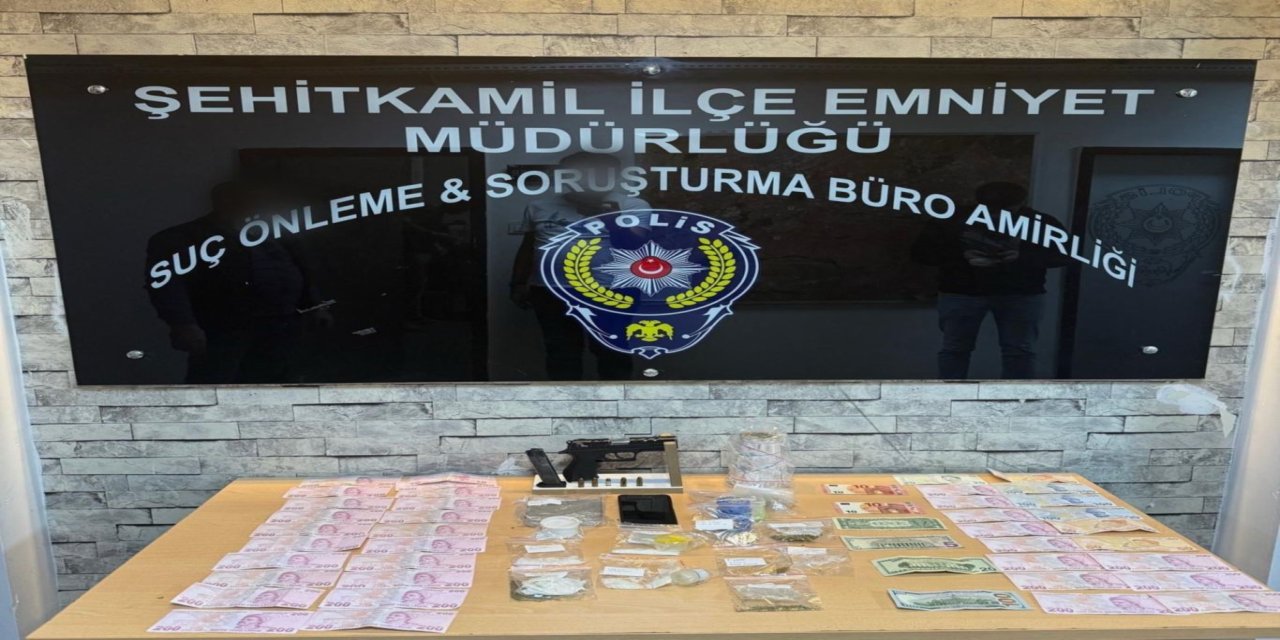 Gaziantep'te polis ekiplerinden silah ve uyuşturucu operasyonu