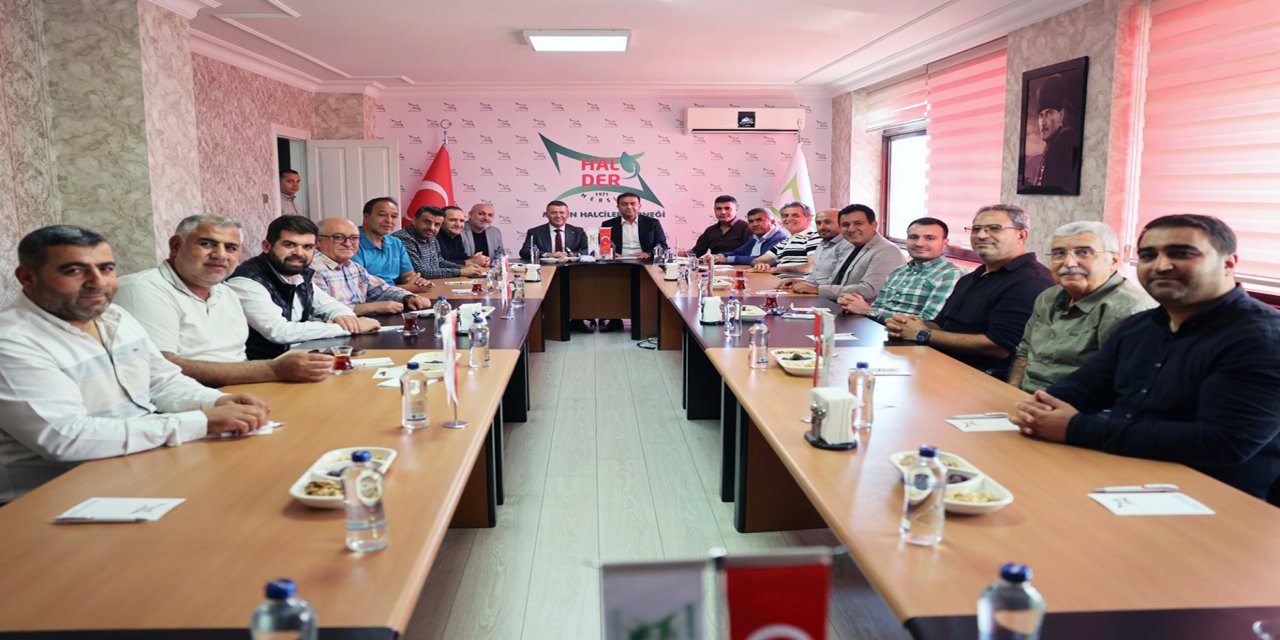 Yeni Hal Yasası için Mersin’de hazırlık toplantısı