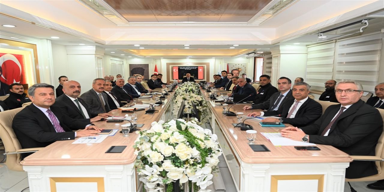 Batman İl Afet Risk Azaltma Planları Değerlendirme Toplantısı Yapıldı