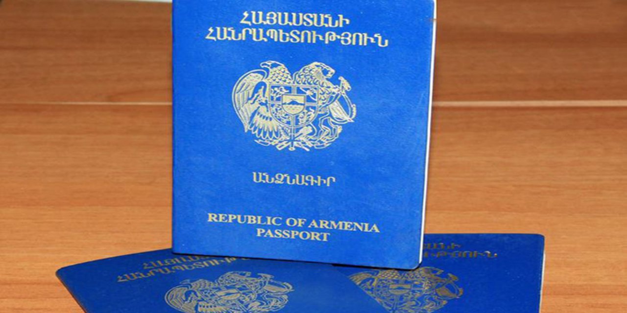 Ermenistan, pasaportlara Ağrı Dağı'nın resmi olmadan damga vurmaya başladı