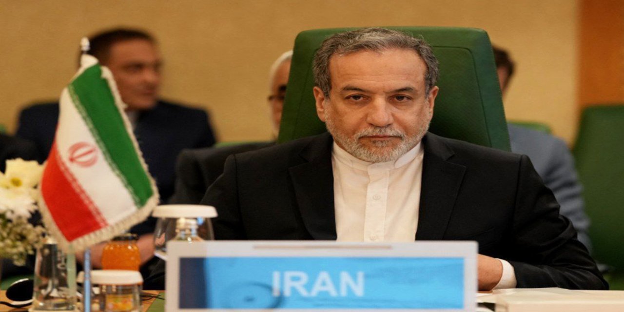 İran: Füze programımızı müzakere etmeyeceğiz