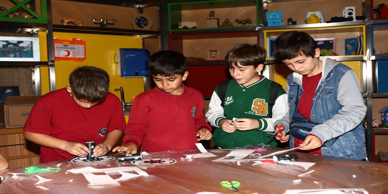 Konya'da "Bilimle Keşfediyorum" projesiyle 13 bin öğrenci bilimle buluşuyor