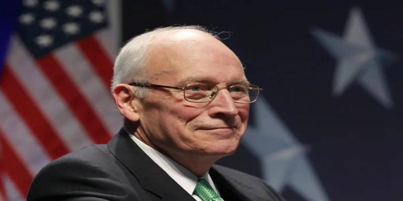 Ateşin bol olsun! Irak işgalinin baş mimarlarından Dick Cheney 84 yaşında öldü