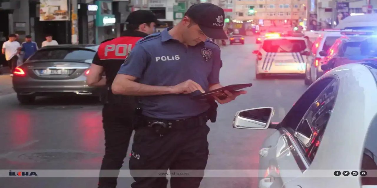 İstanbul’da “Huzur İstanbul” denetiminde bin 36 kişi gözaltına alındı