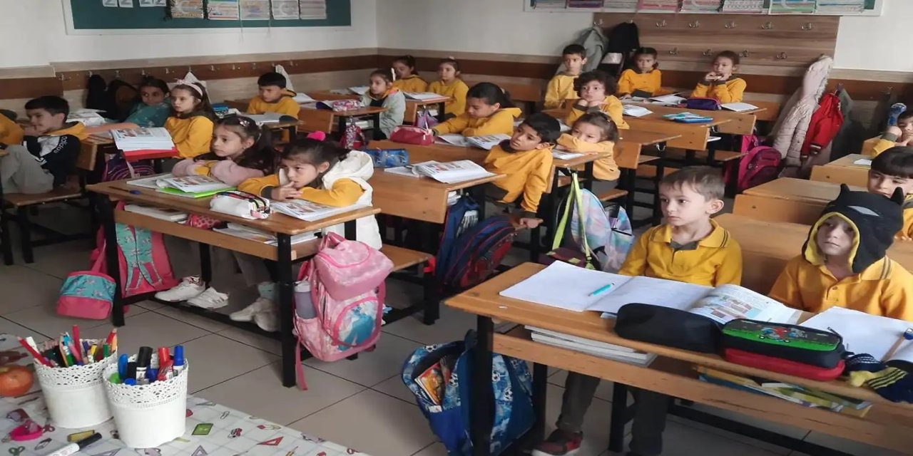 Ara tatil yarın başlıyor: Öğrenciler için mola zamanı