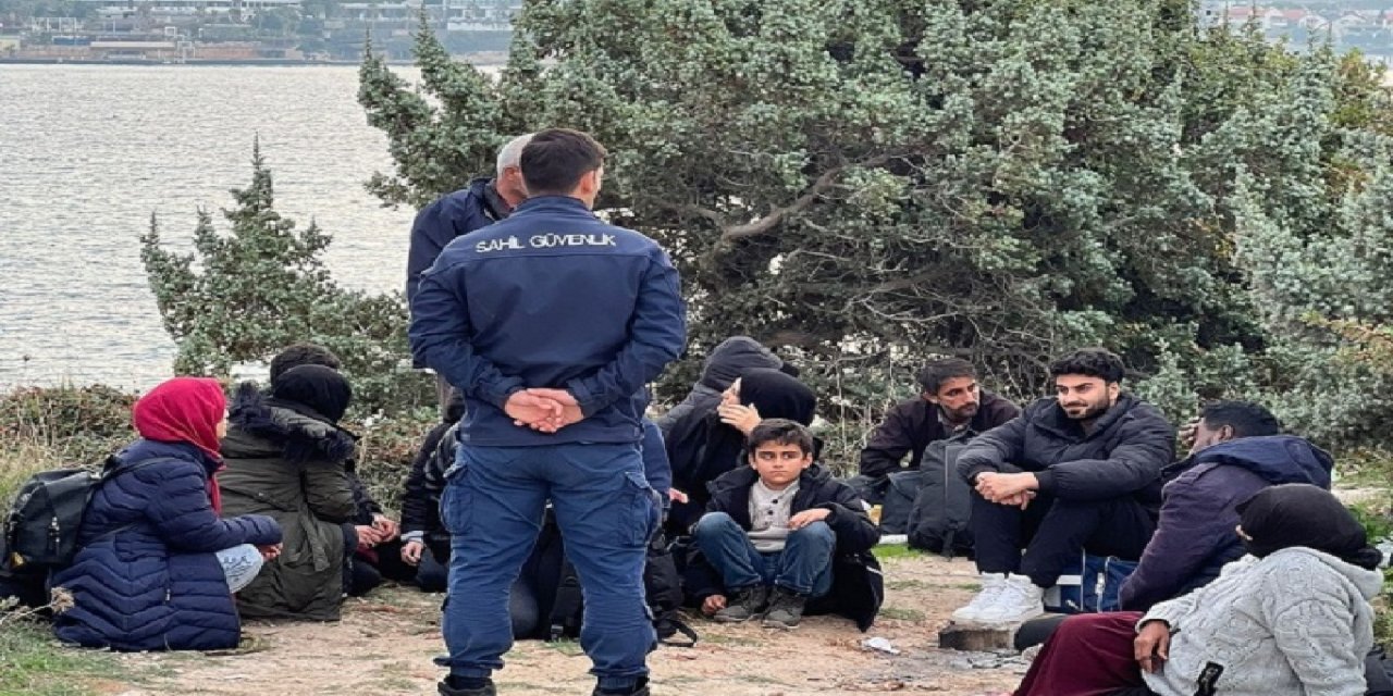 İzmir’de 17 düzensiz göçmen yakalandı