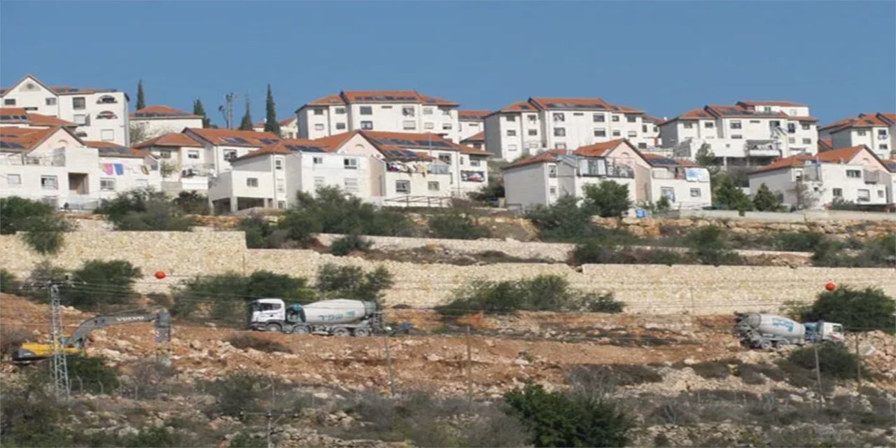 Siyonist Bakan itiraf etti: Trump karşı çıksa da Batı Şeria'yı fiilen ilhak ediyoruz