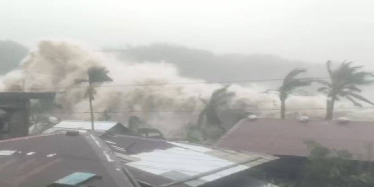 Filipinler'i vuran  Süper Tayfun Fung-wong nedeniyle can kaybı 4'e yükseldi