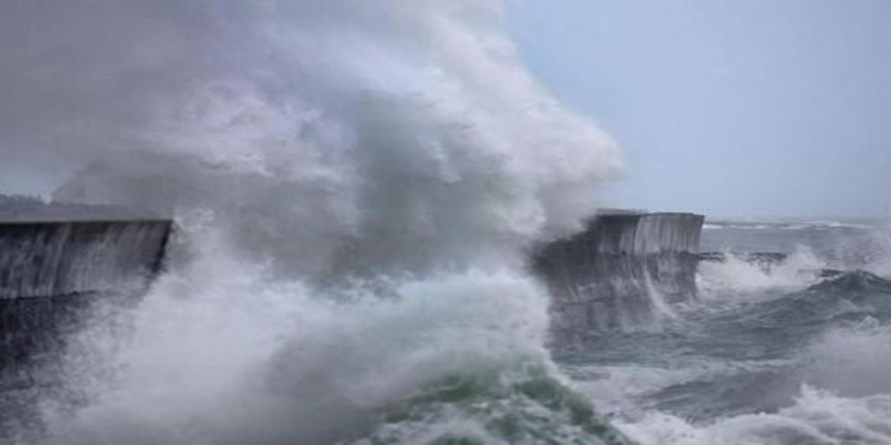 Portekiz'i Claudia Fırtınası vurdu: 2 ölü