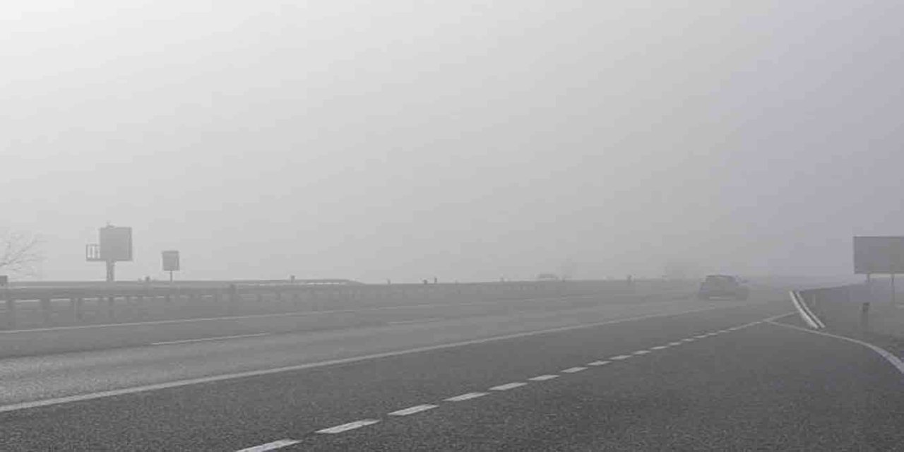 Konya’da sisli hava etkili oluyor