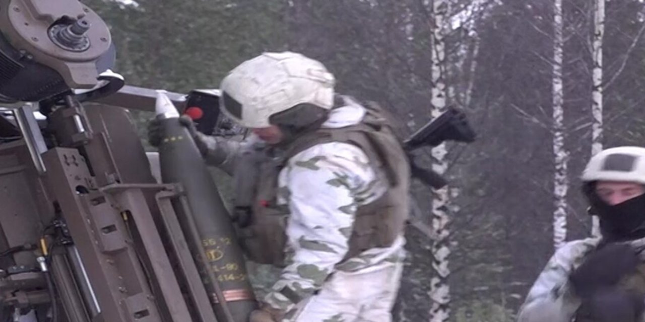 Finlandiya'dan Rusya sınırında askeri tatbikat