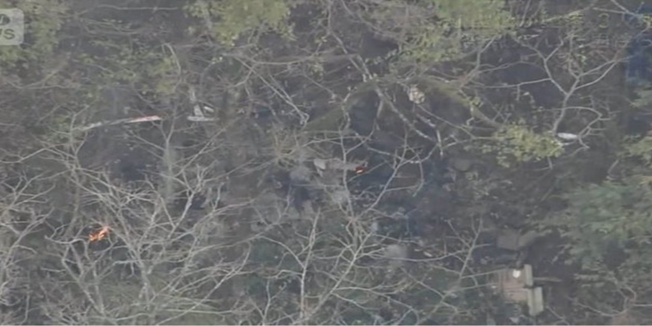 Japonya'da küçük uçak düştü: 3 ölü