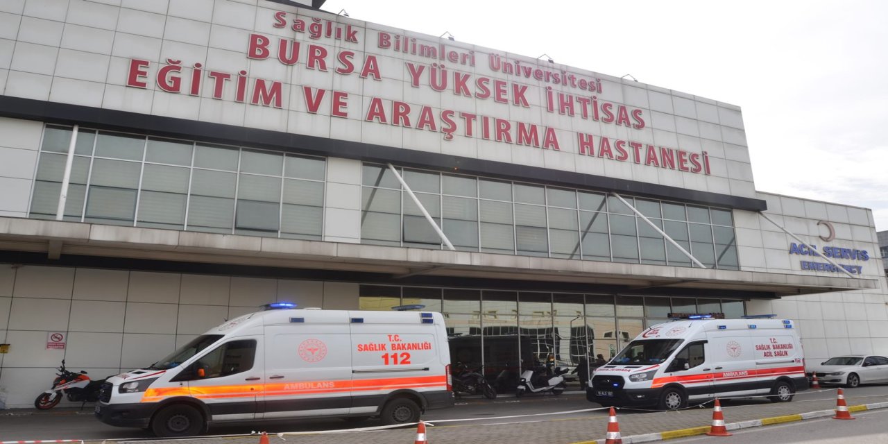 Bursa’da okulda profiterol tüketen 8 öğrenci hastanelik oldu