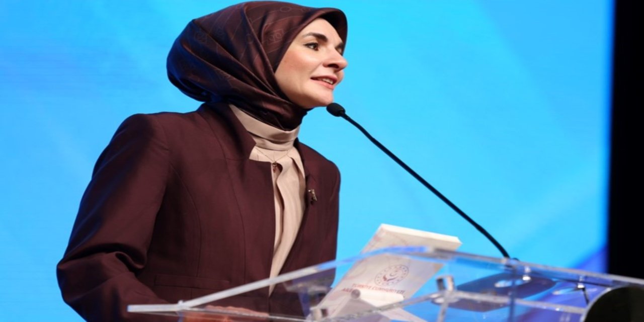 Bakan Göktaş: Şiddetin hiçbir bahanesi olamaz; işareti fark etmek zorundayız