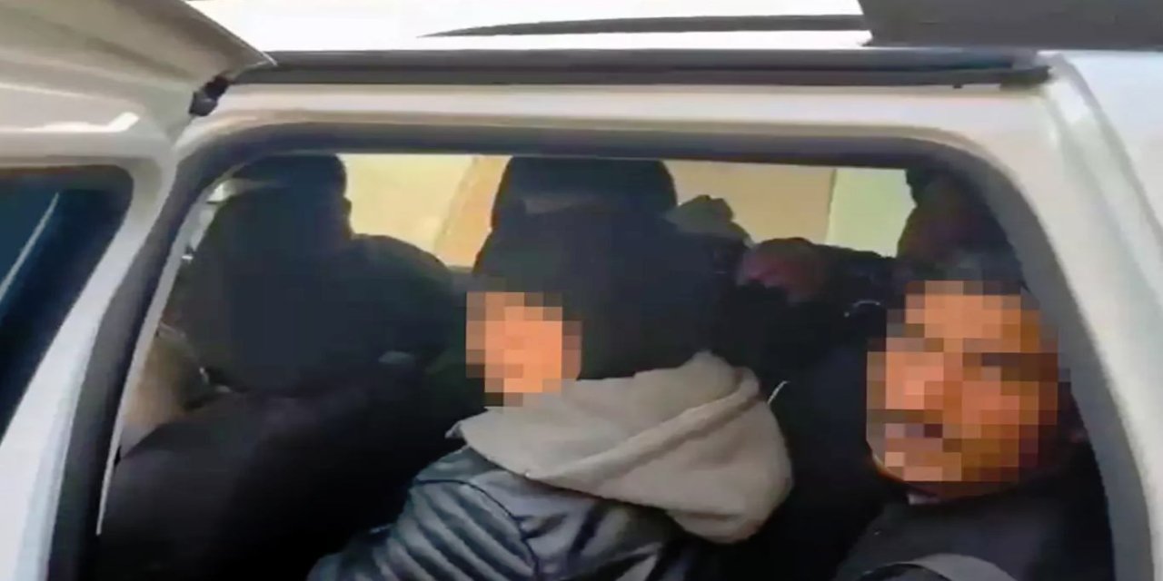 Hatay’da 12 düzensiz göçmen yakalandı, 3 organizatör tutuklandı