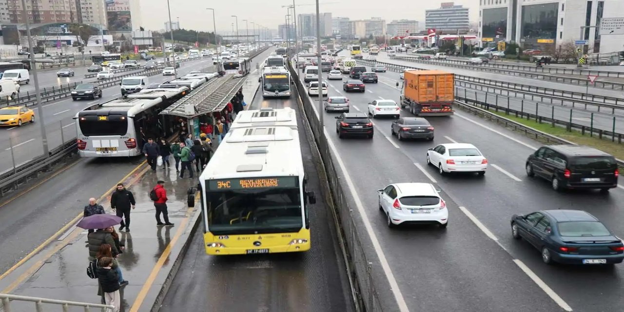 İstanbul trafiğine 'Papa' düzenlemesi!