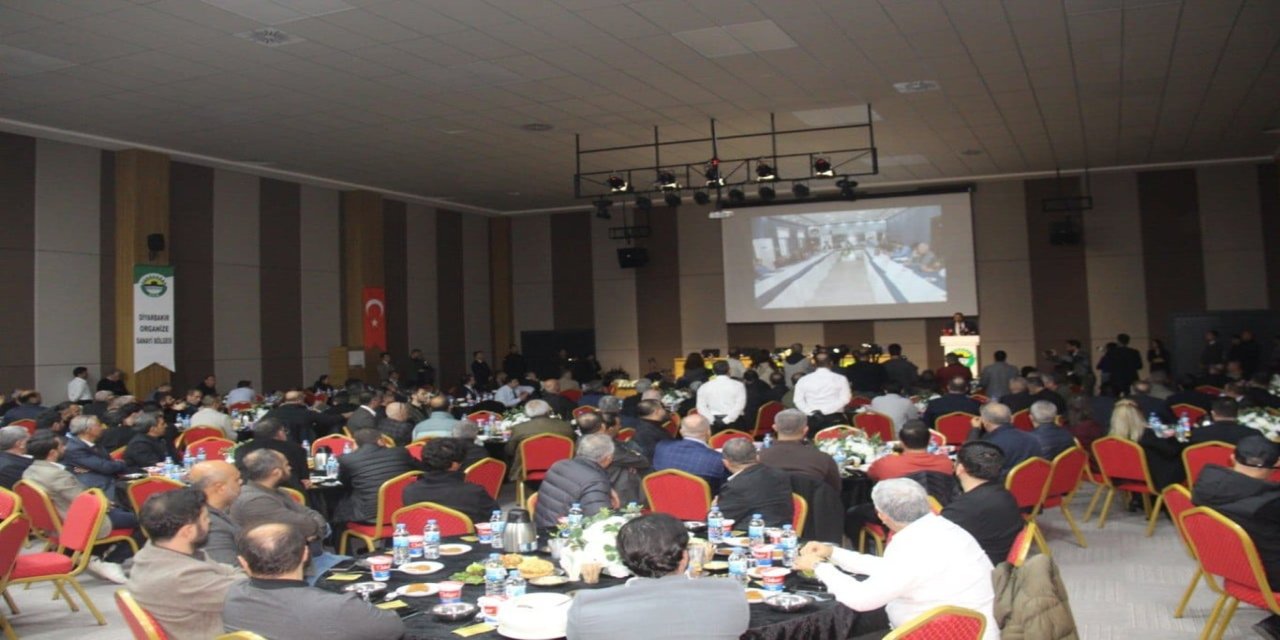 Diyarbakır OSB’de geniş katılımlı değerlendirme toplantısı yapıldı
