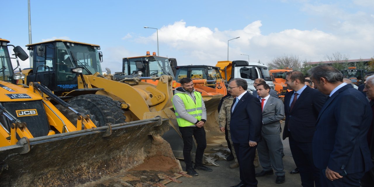 Siirt’te karla mücadele planı devrede: 162 araç ve 218 personel sahaya çıkıyor