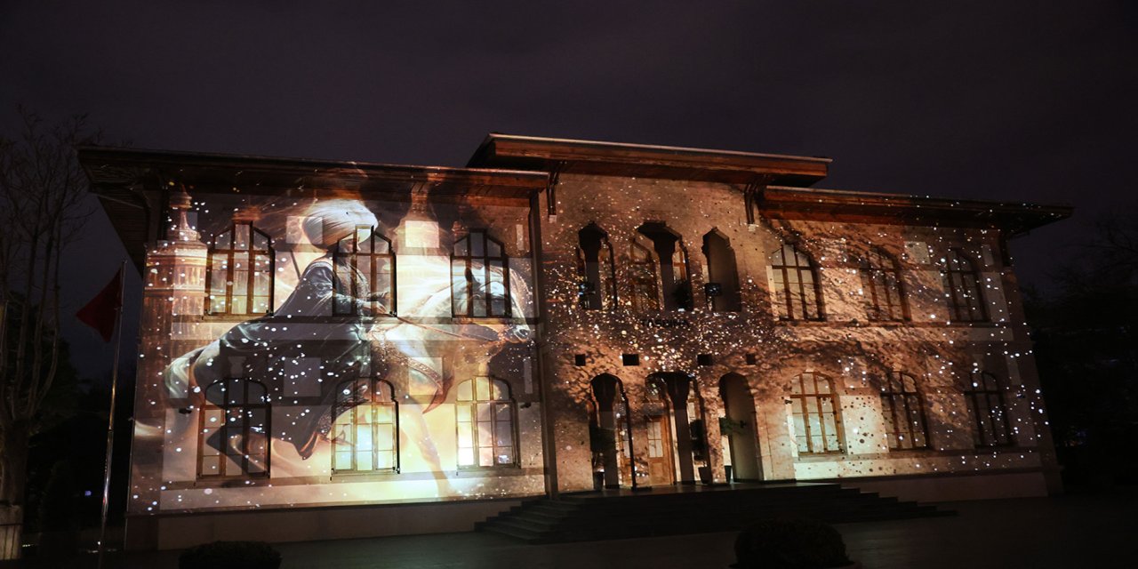 Konya’da Şeb-i Arus etkinlikleri için "video mapping" gösterisi yapıldı