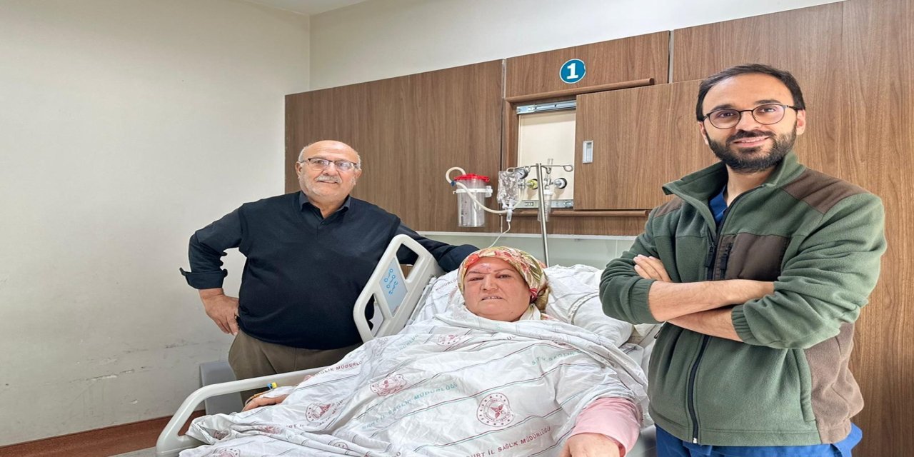 Siirt’te nadir görülen kafa tabanı ameliyatı ilk kez başarıyla yapıldı