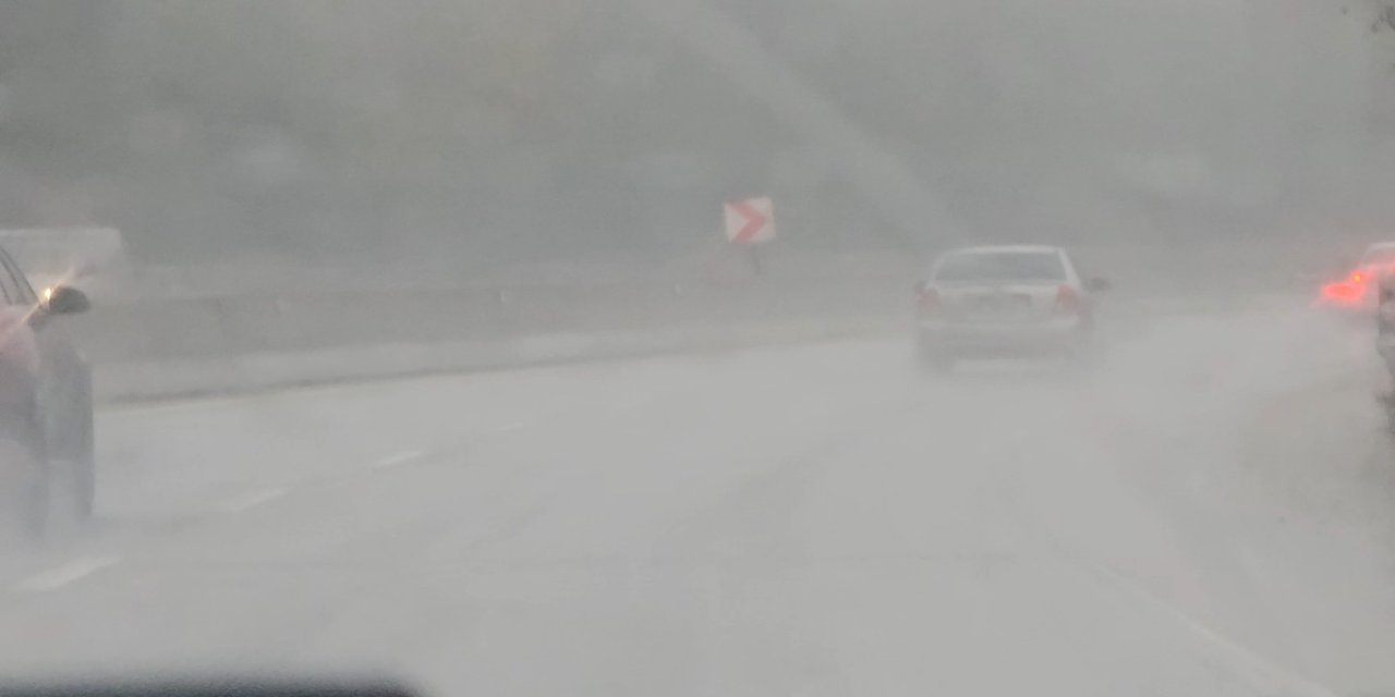 Bursa–Balıkesir kara yolunda yoğun sis etkili oldu