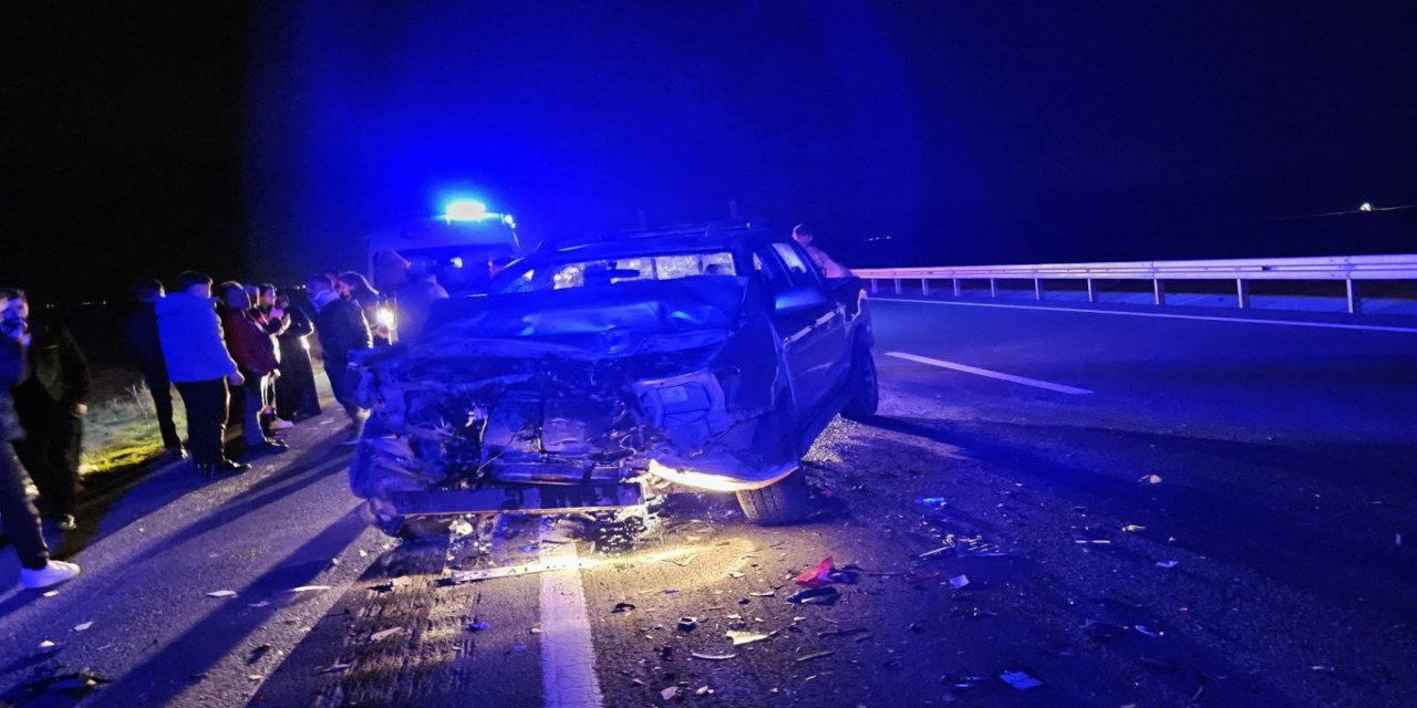 Mardin’de tır ile kamyonet çarpıştı: 5 yaralı