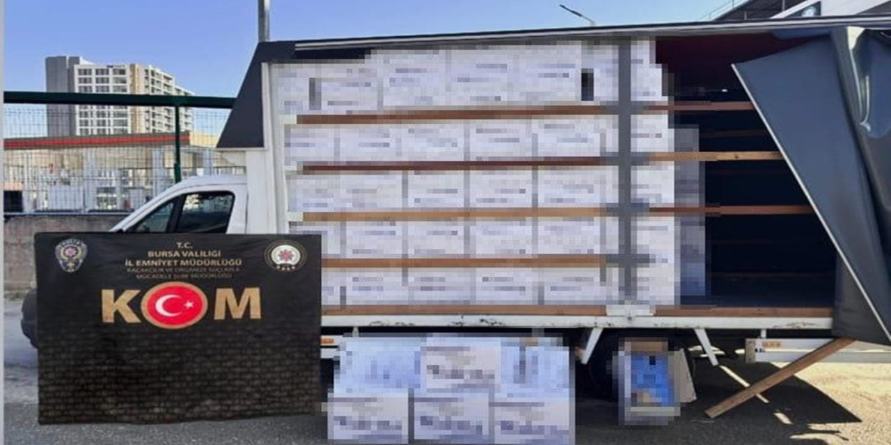 Bursa’da kaçakçılık operasyonunda milyonlarca makaron ele geçirildi