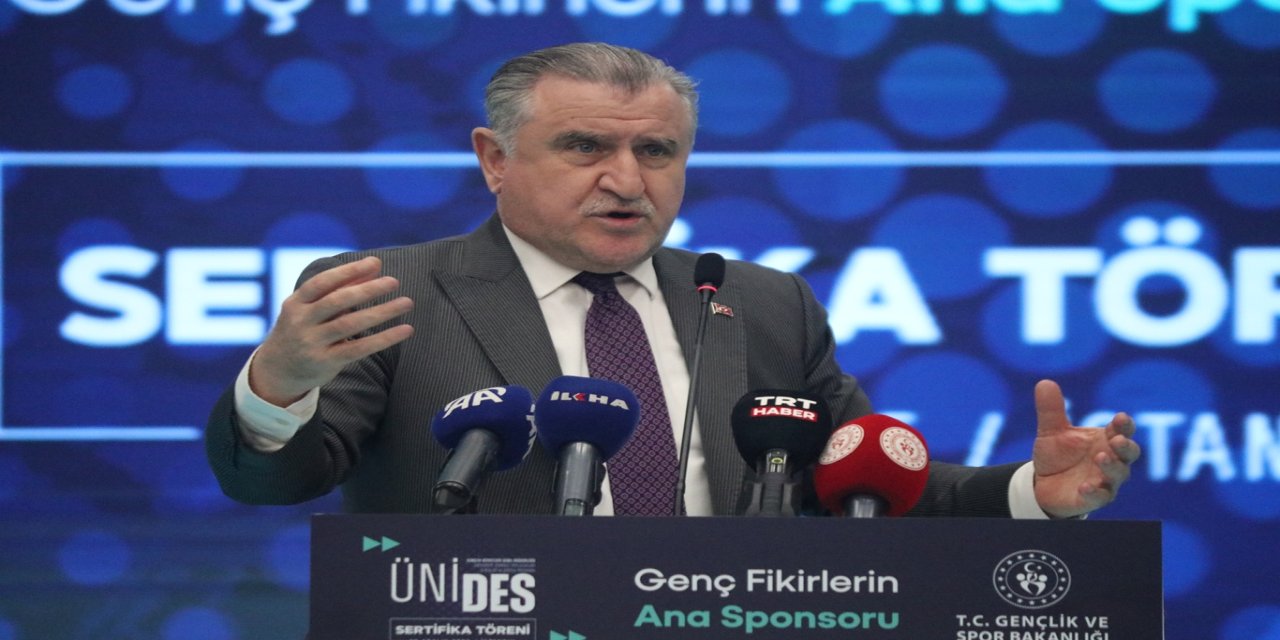 Gençlik ve Spor Bakanı Bak, ÜNİDES programında konuştu