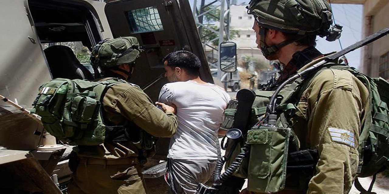 İşgalciler el-Halil'de baskınlarını artırdı: 22 Filistinli esir alındı