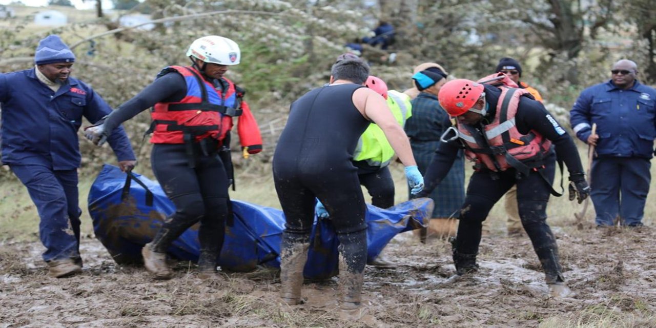 Güney Afrika’da sel felaketi: 4 ölü