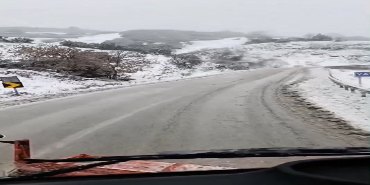 Bursa’nın yüksek kesimlerinde kar yağışı etkili oluyor