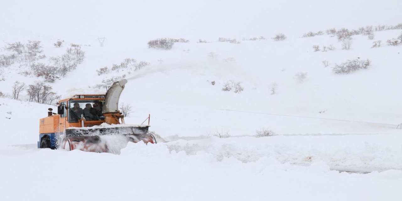 Elazığ’da 85 köy yolu ulaşıma açıldı